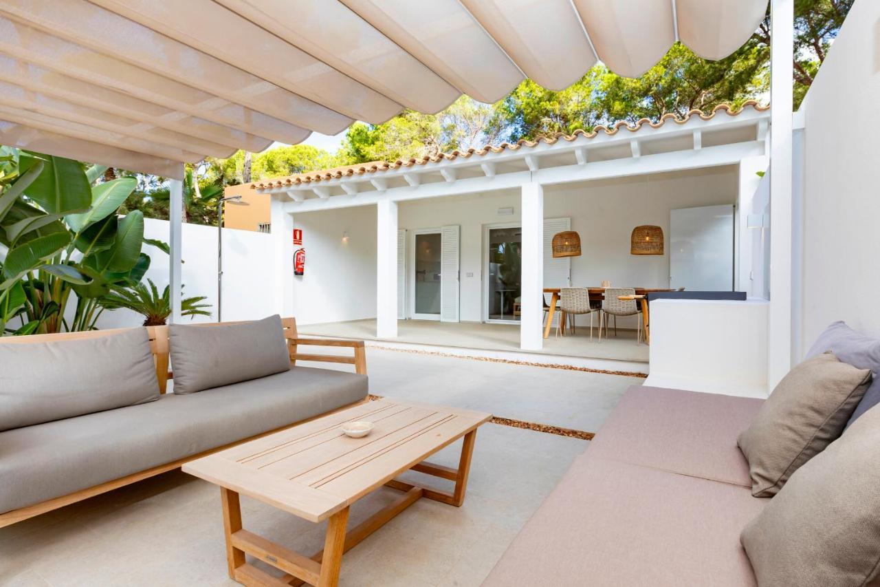 Ses Eufabietes Apartments & Restaurant Playa Migjorn Bagian luar foto