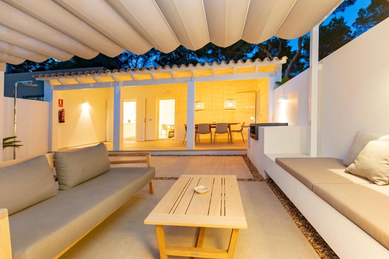 Ses Eufabietes Apartments & Restaurant Playa Migjorn Bagian luar foto