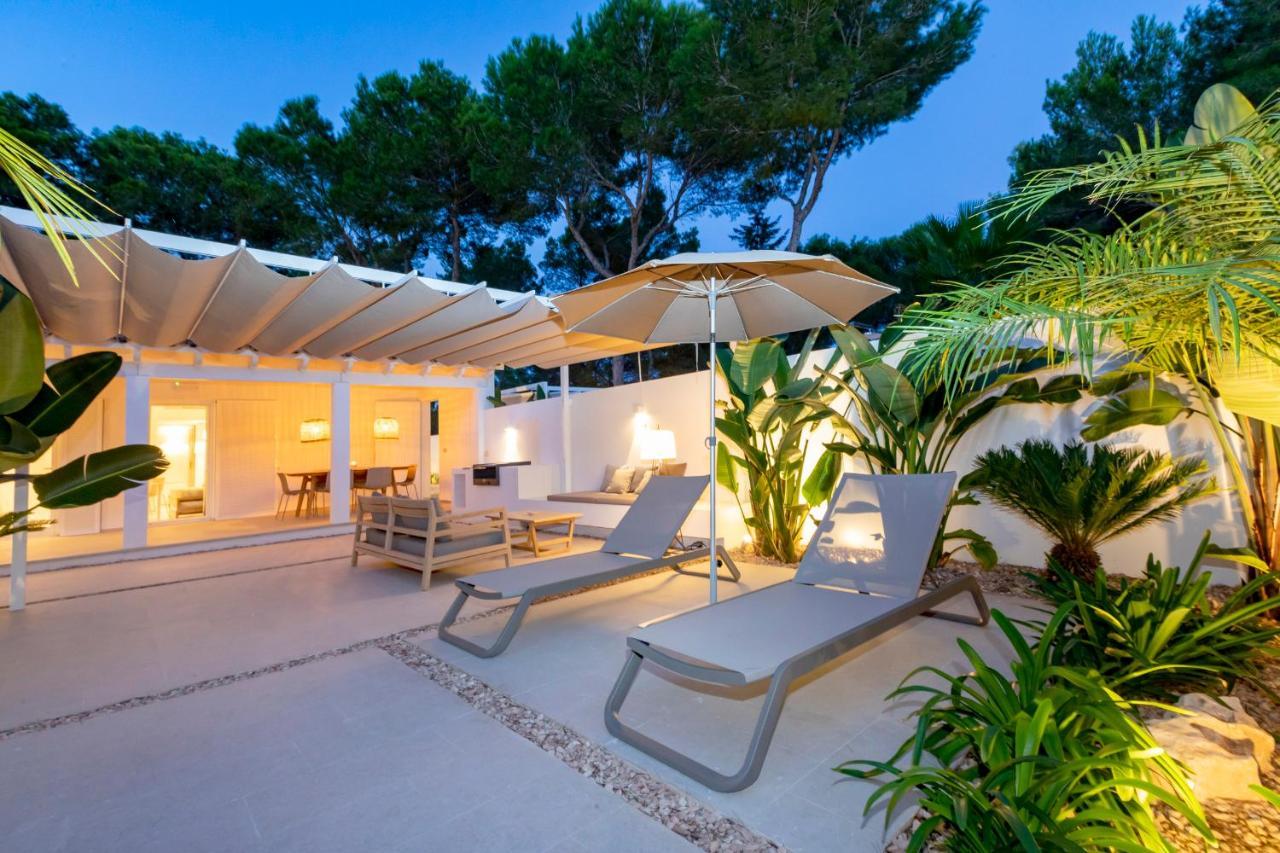 Ses Eufabietes Apartments & Restaurant Playa Migjorn Bagian luar foto