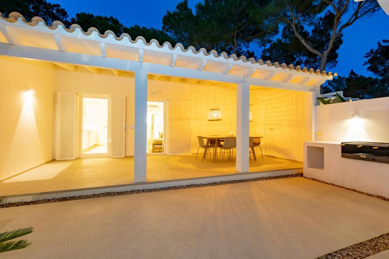 Ses Eufabietes Apartments & Restaurant Playa Migjorn Bagian luar foto